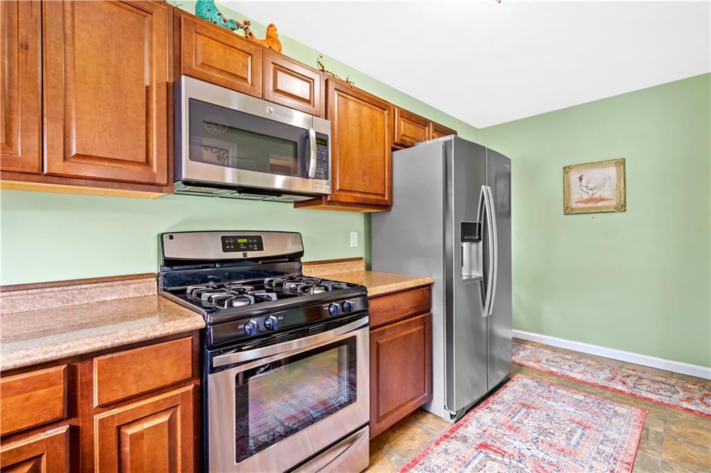 919 Steen Road Bridgeville, PA 15017 - Photo 9 of 21 Gallery Image 9