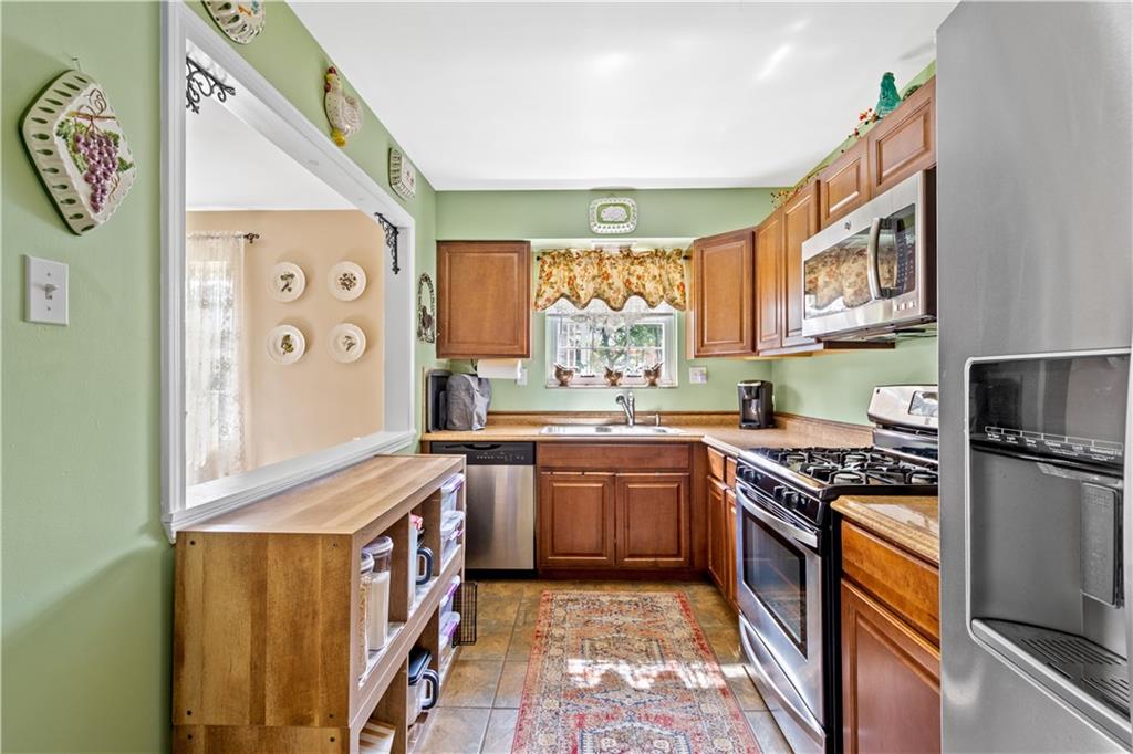 919 Steen Road Bridgeville, PA 15017 - Photo 10 of 21 Gallery Image 10