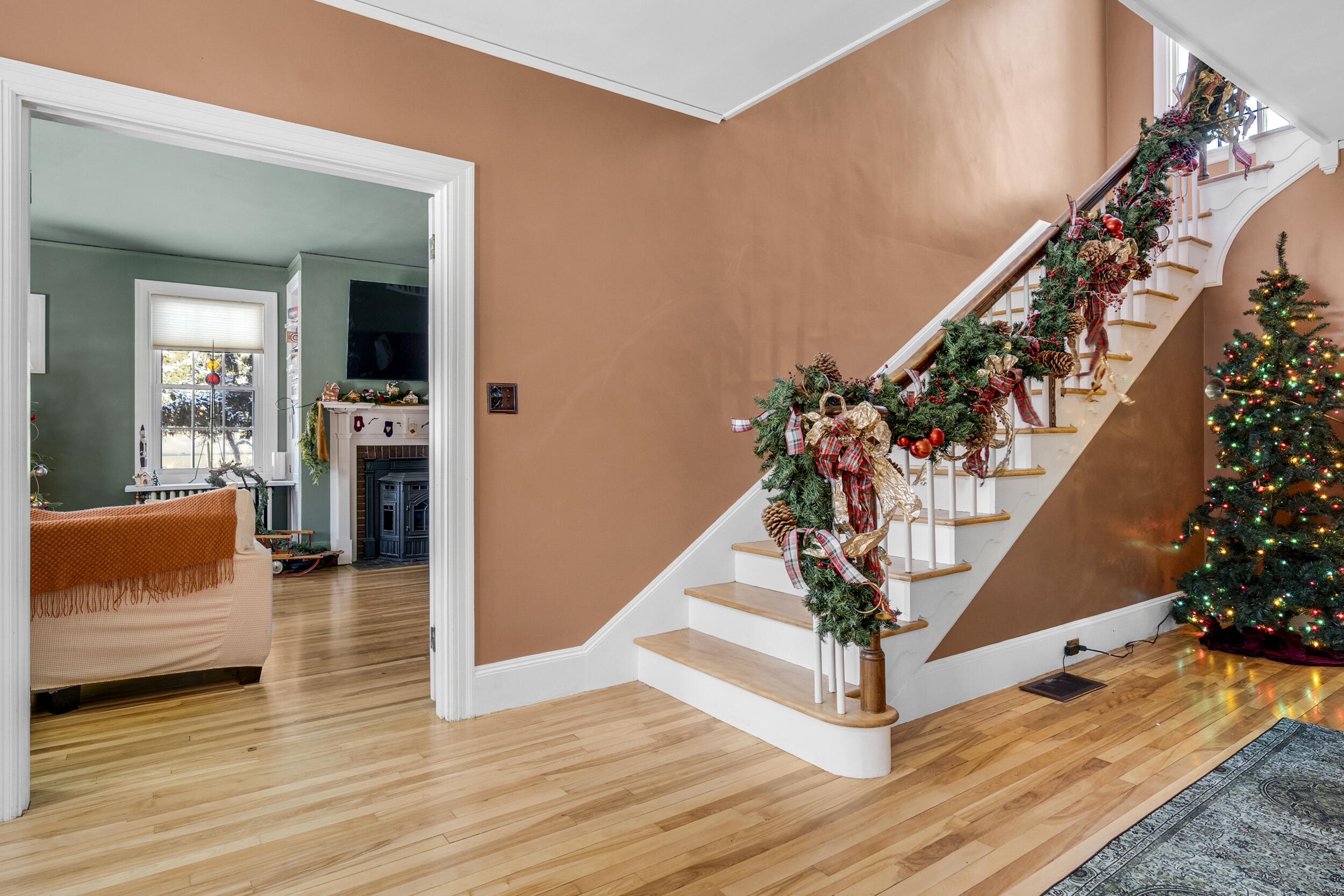 521 Paris Hill Road Paris, ME 04281 - Photo 27 of 87 521ParisHill-16