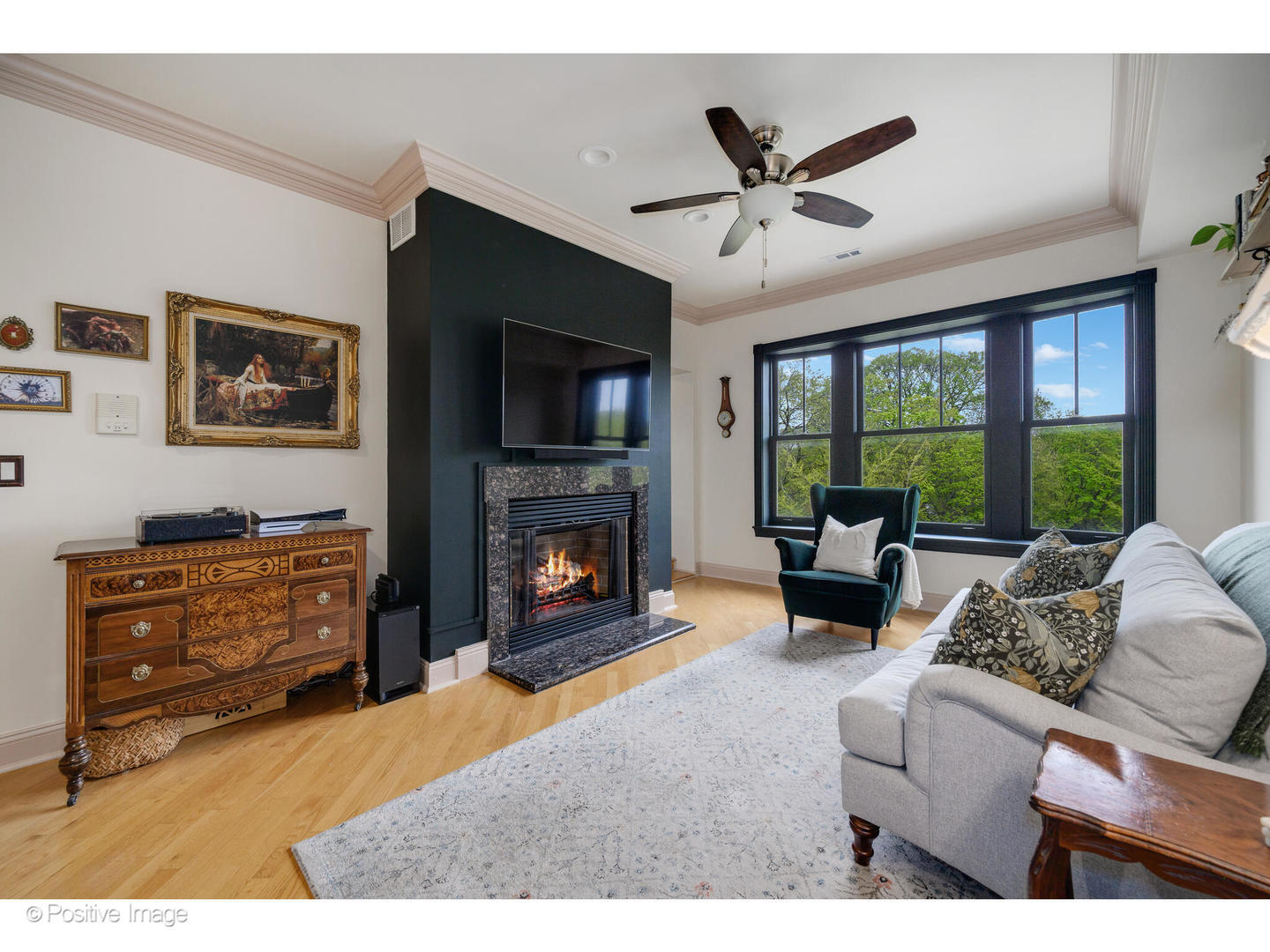 1018 Main Street, Unit 3 Evanston, IL 60202 - Photo 2 of 20