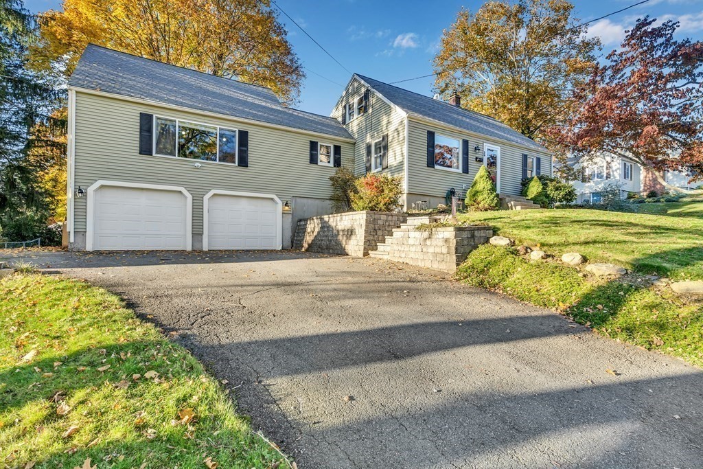 34 Benjamin Road Marlborough, MA 01752 - Photo 1 of 34 Gallery Image 1