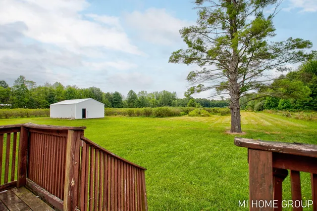 $399,900 | 74721 30th Avenue, Covert, MI 49043