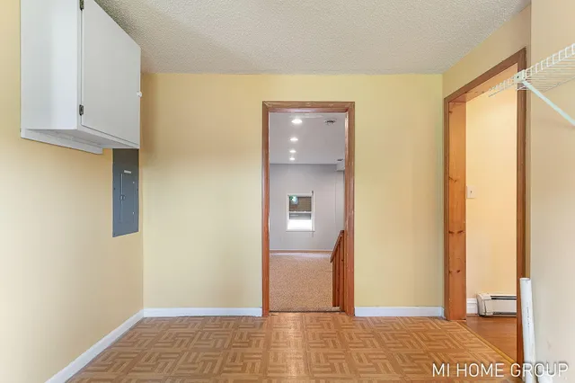 $399,900 | 74721 30th Avenue, Covert, MI 49043