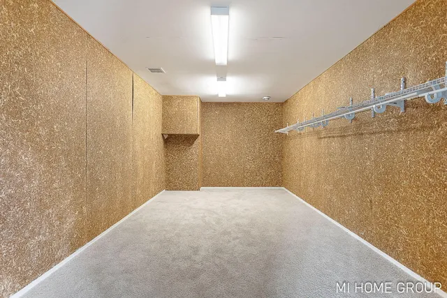 $399,900 | 74721 30th Avenue, Covert, MI 49043