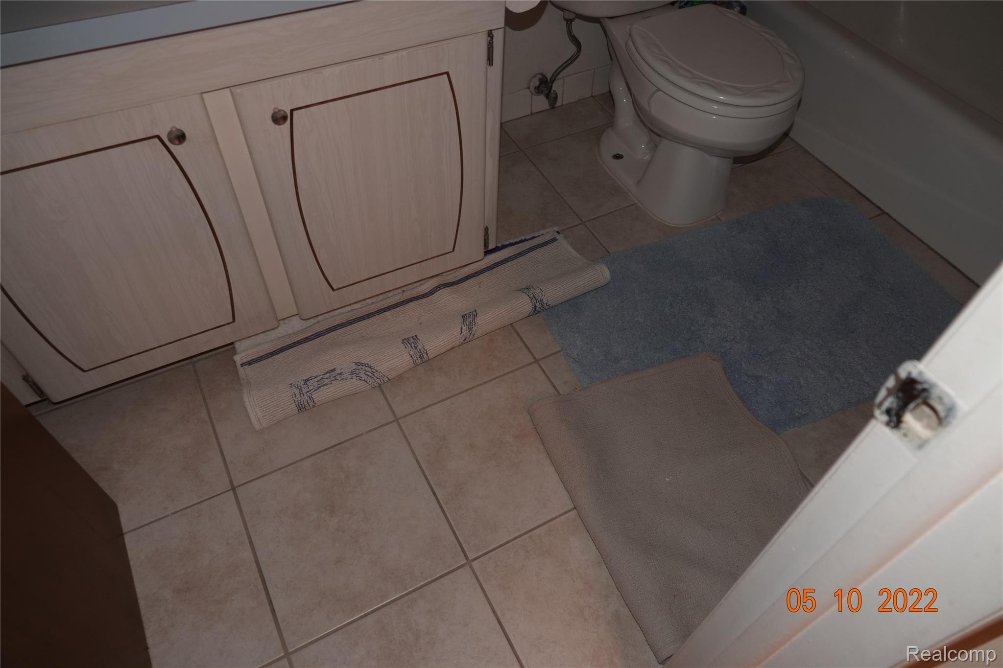 26720 Joy Road, Unit B6 Redford, MI 48239 - Photo 23 of 58 DSC08734.JPG