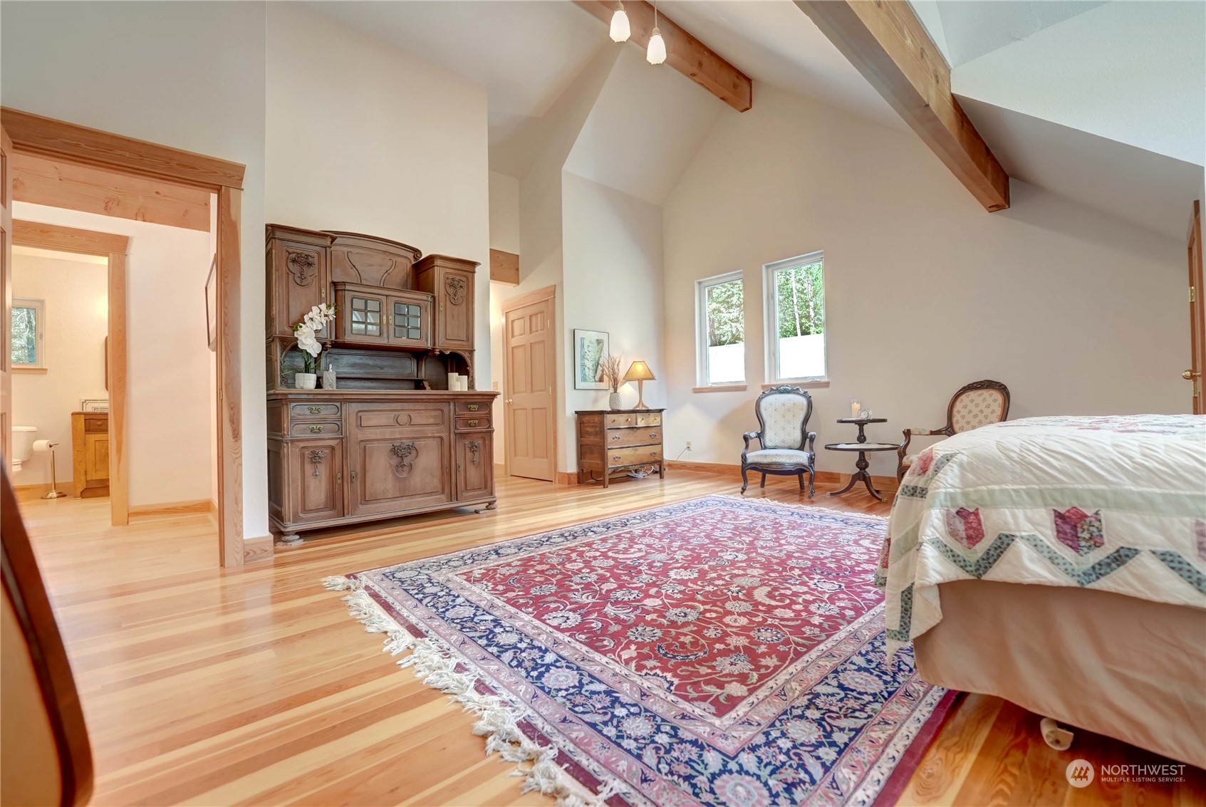 699 Lost River Road Mazama, WA 98833 - Photo 37 of 40 a living room with furniture and a rug