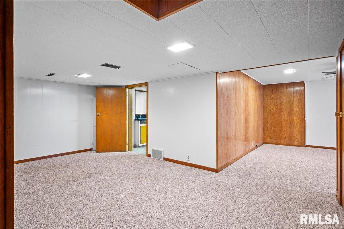 1505 Tennell Road Pekin, IL 61554 - Photo 14 of 25 Gallery Image 14