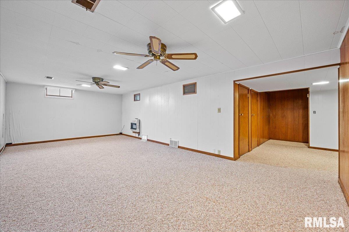 1505 Tennell Road Pekin, IL 61554 - Photo 16 of 25 Gallery Image 16