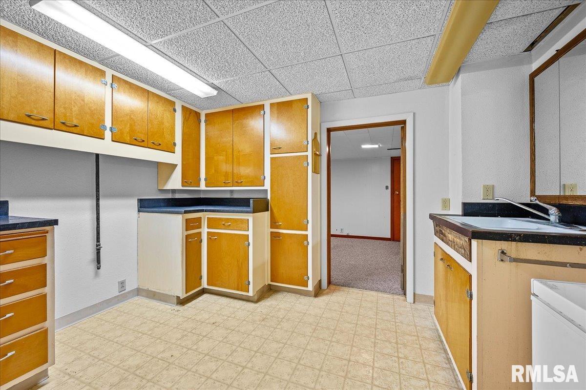 1505 Tennell Road Pekin, IL 61554 - Photo 18 of 25 Gallery Image 18