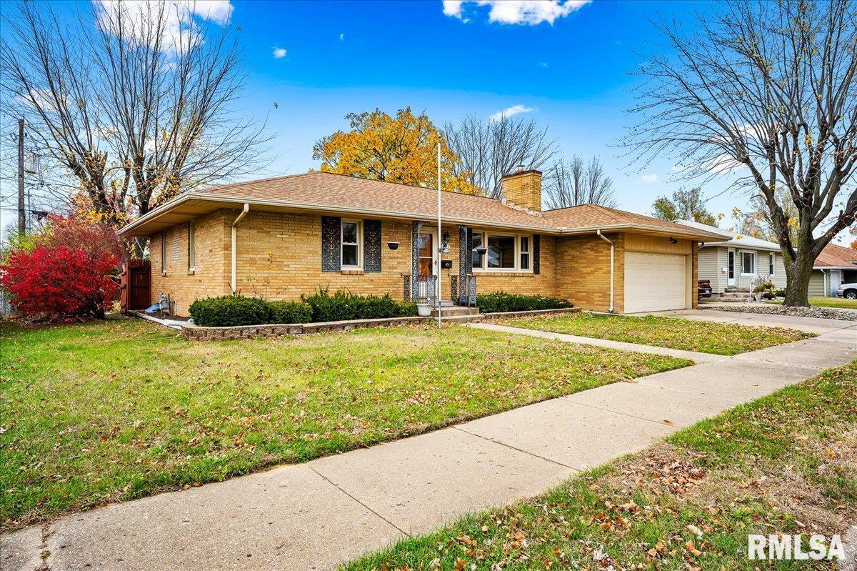 1505 Tennell Road Pekin, IL 61554 - Photo 21 of 25 Gallery Image 21