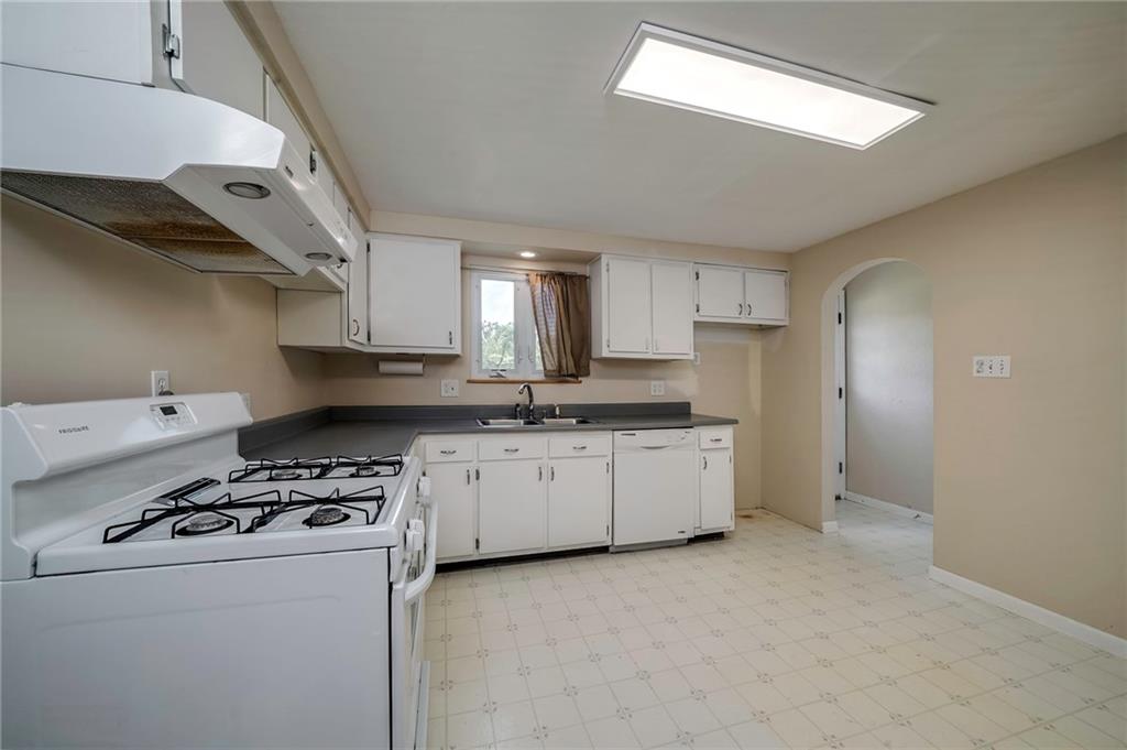 2533 Ridge Road Finleyville, PA 15332 - Photo 8 of 25 Gallery Image 8