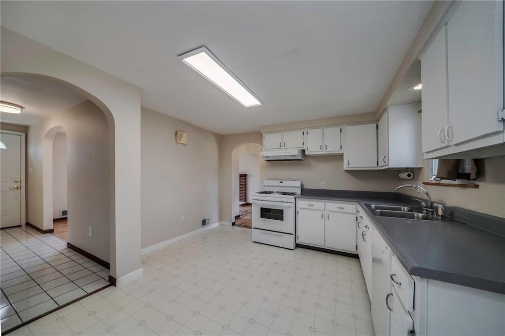 2533 Ridge Road Finleyville, PA 15332 - Photo 9 of 25 Gallery Image 9