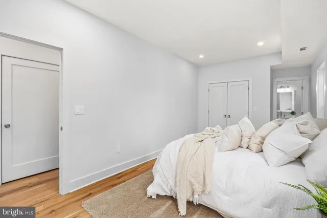 $1,950,000 | 1713 North Cameron Street, Arlington, VA 22207