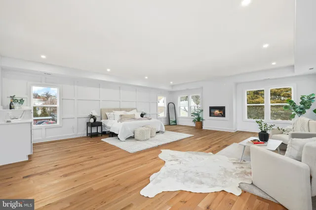 $1,950,000 | 1713 North Cameron Street, Arlington, VA 22207