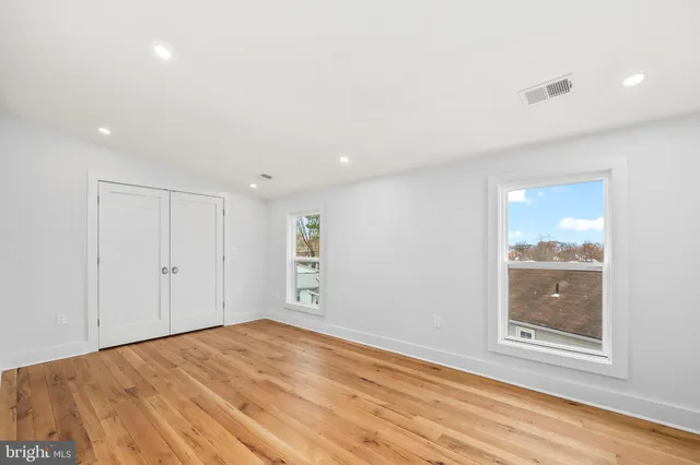 $1,950,000 | 1713 North Cameron Street, Arlington, VA 22207