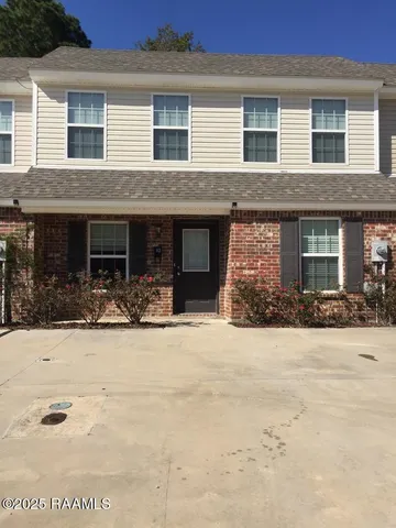 $1,325 | 112 Padre Drive, Broussard, LA 70518