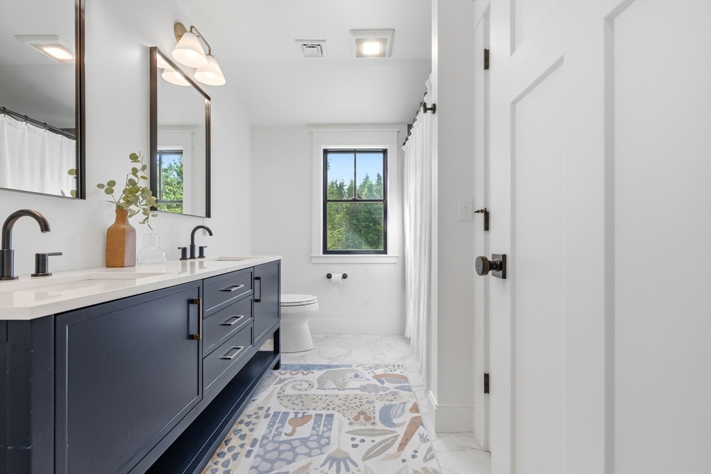 112 Middle Road Newbury, MA 01922 - Photo 27 of 40
