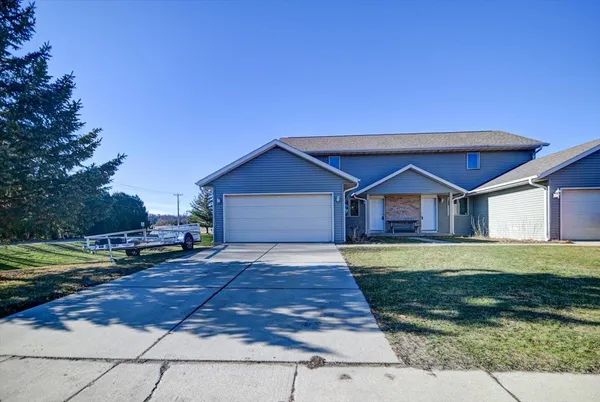 1121-1123 Union Oregon Wi 53575, Oregon, WI 53575