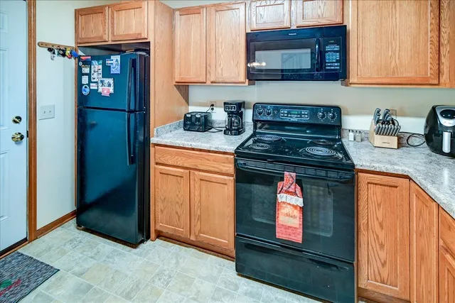 $550,000 | 1121-1123 Union Oregon Wi 53575, Oregon, WI 53575