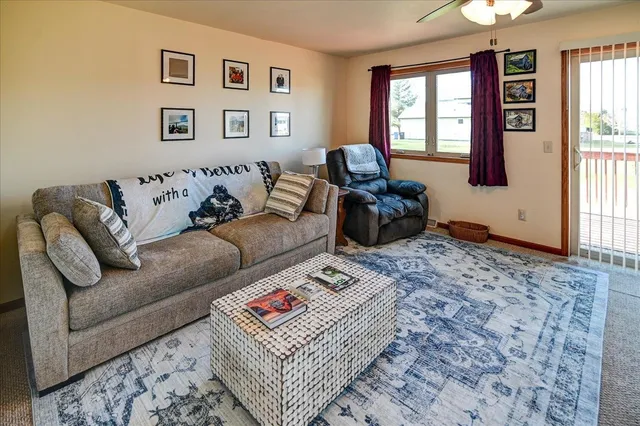 $550,000 | 1121-1123 Union Oregon Wi 53575, Oregon, WI 53575