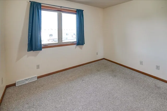 $550,000 | 1121-1123 Union Oregon Wi 53575, Oregon, WI 53575