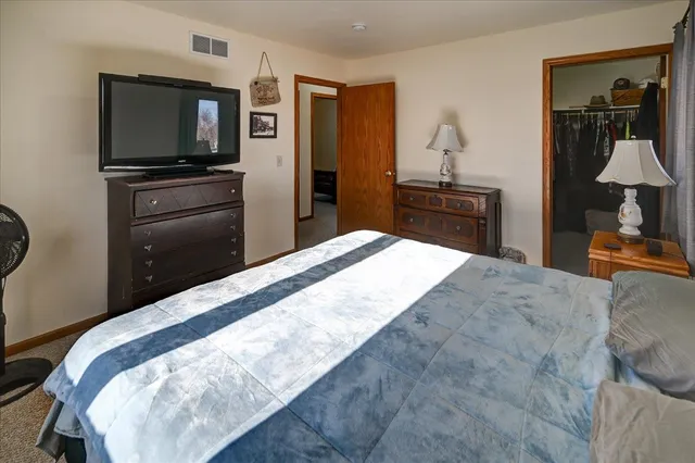 $550,000 | 1121-1123 Union Oregon Wi 53575, Oregon, WI 53575