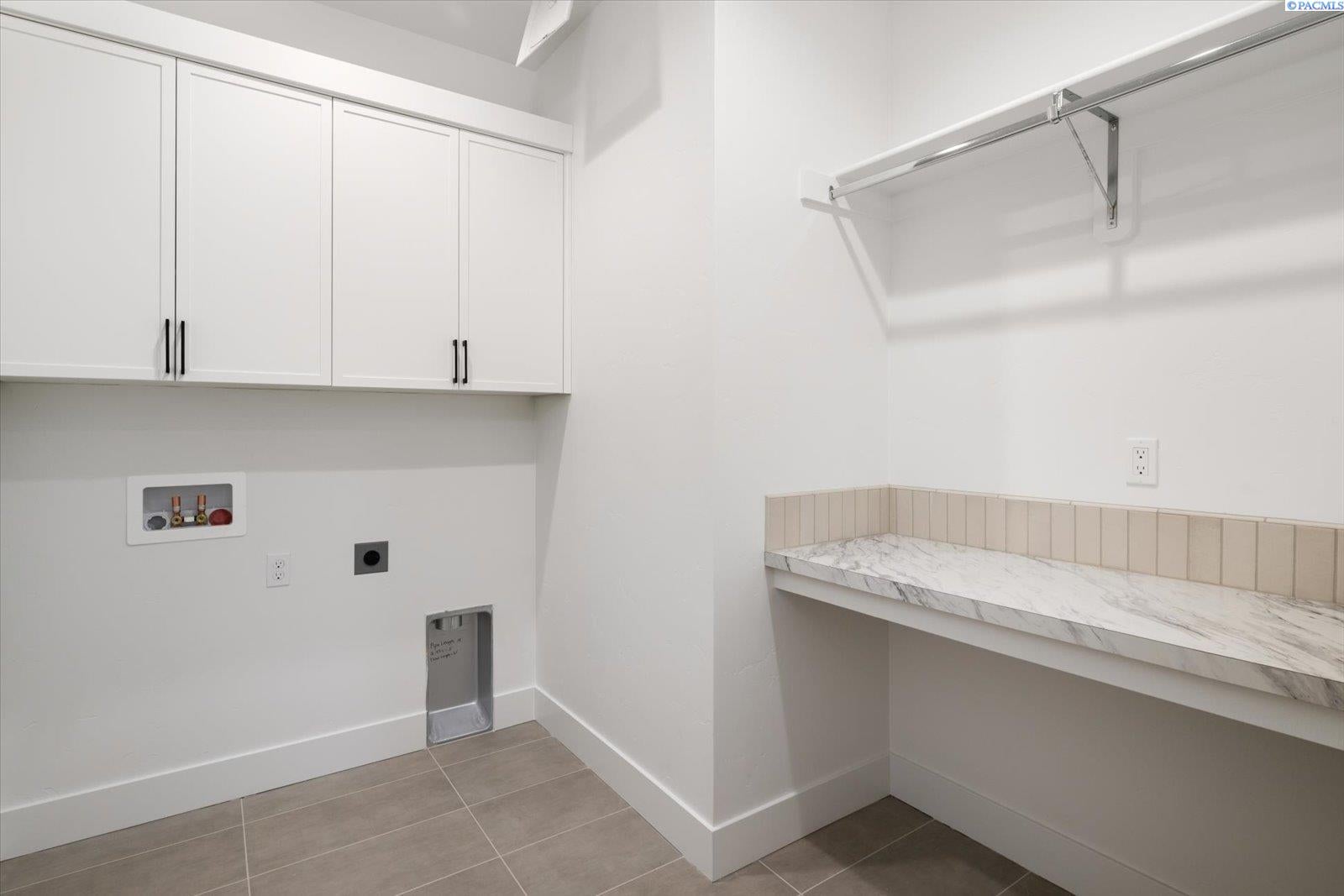 4119 East Clover Road Richland, WA 99352 - Photo 38 of 47 Gallery Image 38