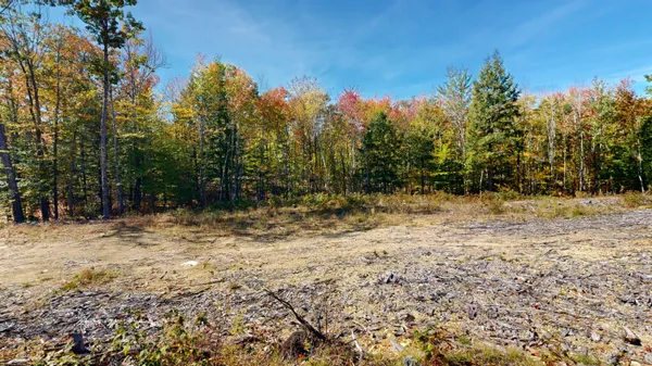 $94,000 | Lot 21 B Station Road, Hebron, ME 04238
