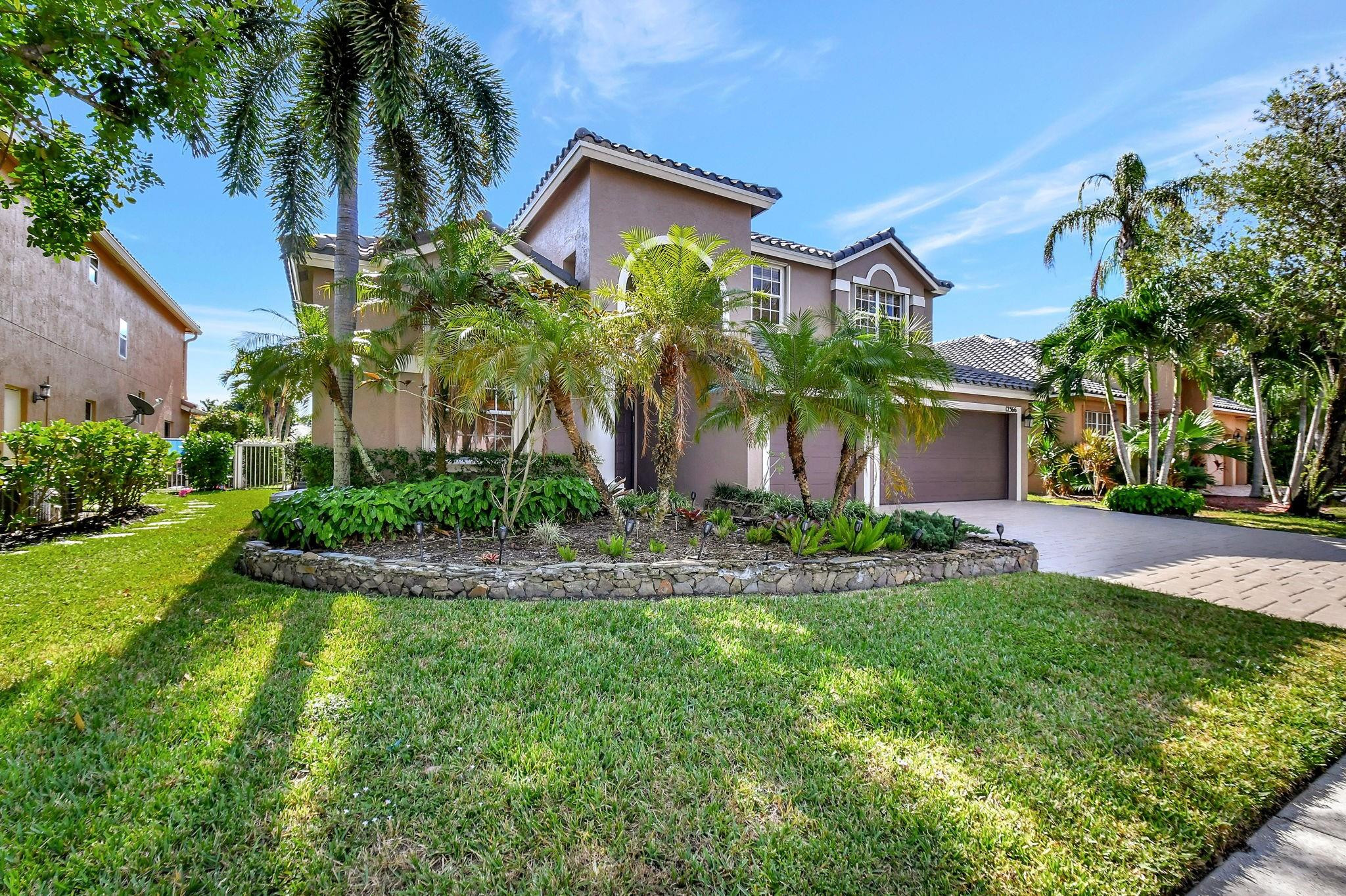 12366 Cascades Pointe Drive Boca Raton, FL 33428 - Photo 3 of 32 Photo 3
