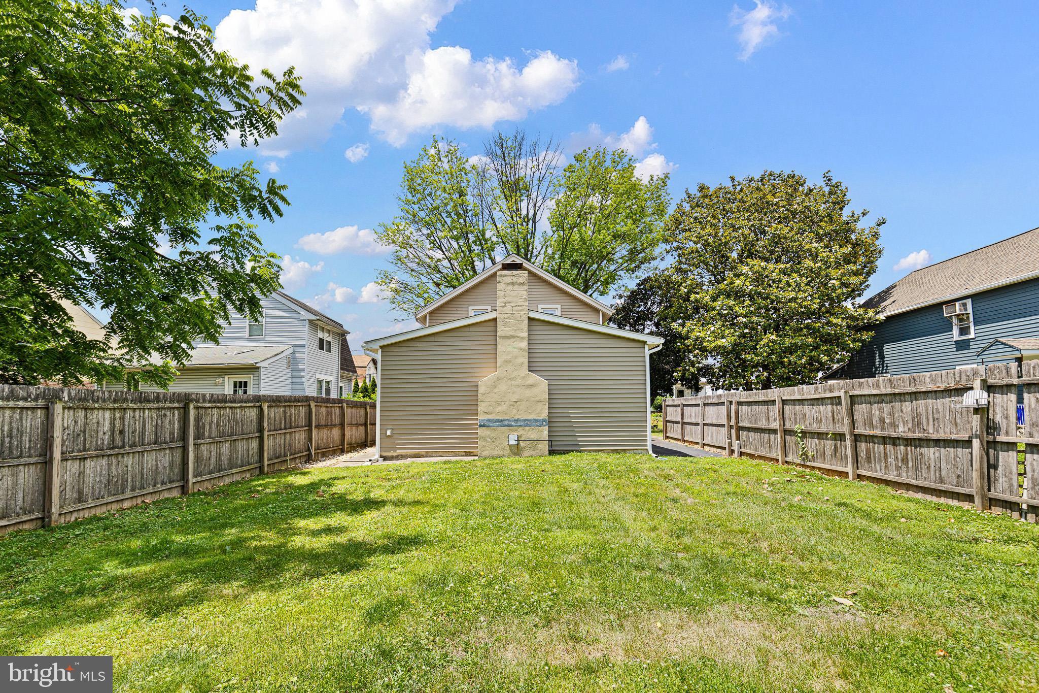 23 West Chelton Road Brookhaven, PA 19015 - Photo 5 of 26