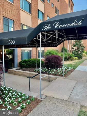 a table and chairs in the patio