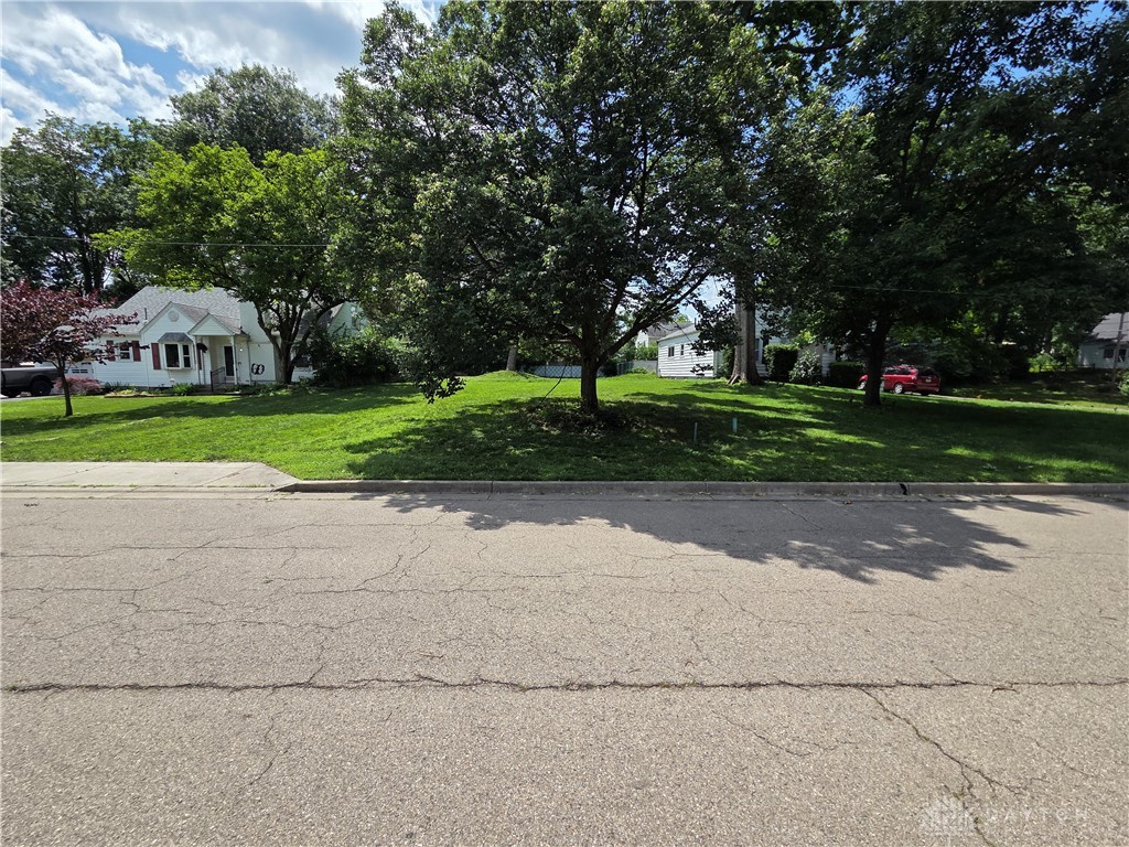2923 Robin Road Dayton, OH 45409 - Photo 1 of 3