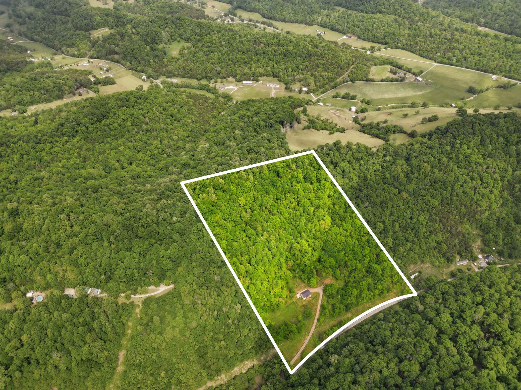 78 Dog Branch Road Pleasant Shade, TN 37145 - Photo 36 of 48 Gallery Image 36