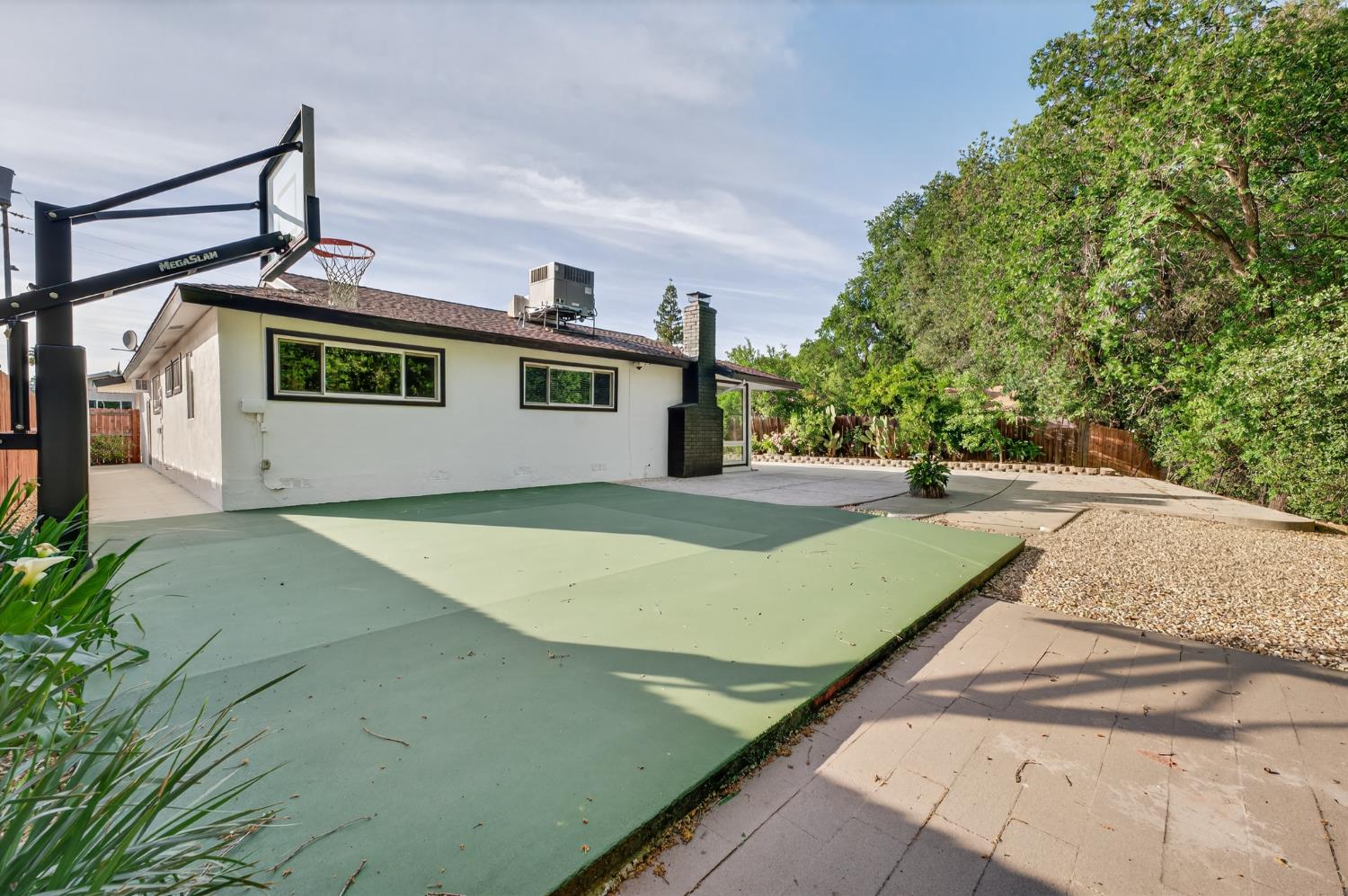 6035 Bryce Way Rocklin, CA 95677 - Photo 39 of 39 a house view with swimming pool