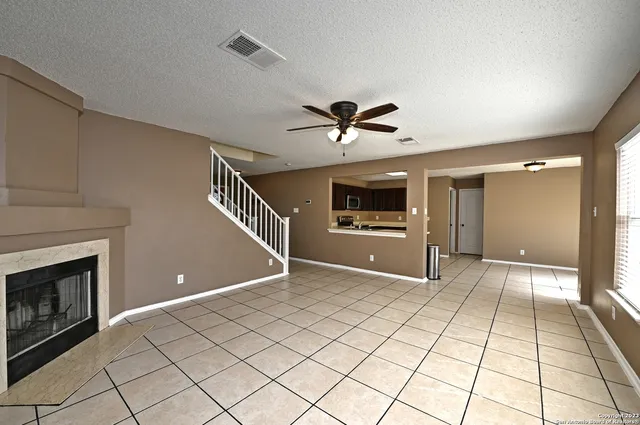 $2,000 | 18534 Taylore, San Antonio, TX 78259