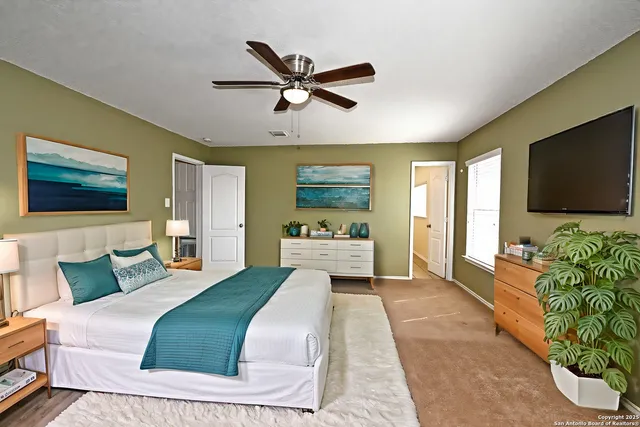 $2,000 | 18534 Taylore, San Antonio, TX 78259