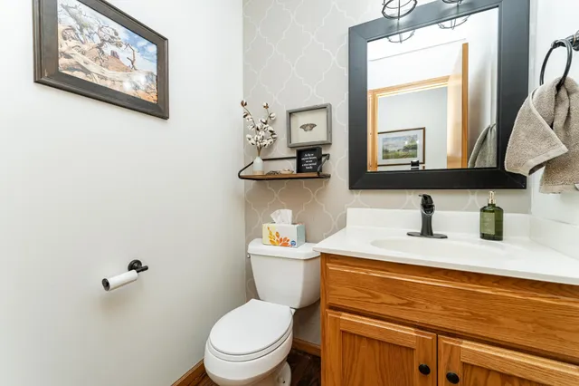 $585,000 | 61528 248th Avenue, Mantorville, MN 55955