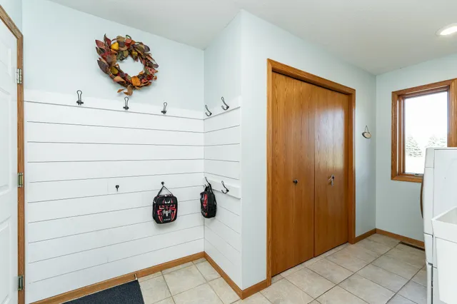 $575,000 | 61528 248th Avenue, Mantorville, MN 55955