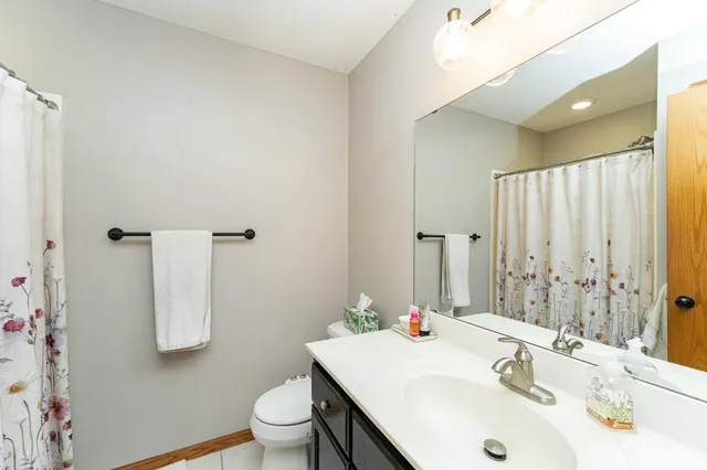 $575,000 | 61528 248th Avenue, Mantorville, MN 55955