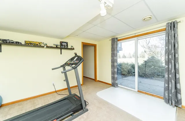 $585,000 | 61528 248th Avenue, Mantorville, MN 55955