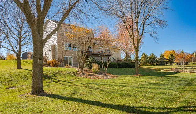 $585,000 | 61528 248th Avenue, Mantorville, MN 55955