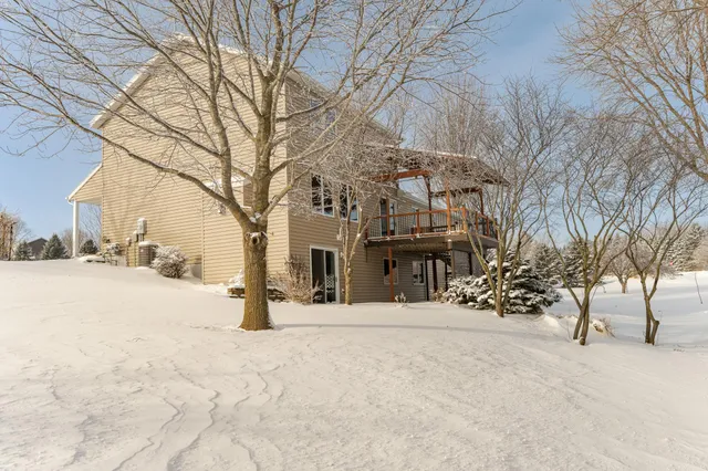 $575,000 | 61528 248th Avenue, Mantorville, MN 55955