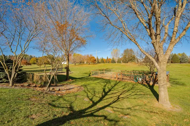 $585,000 | 61528 248th Avenue, Mantorville, MN 55955