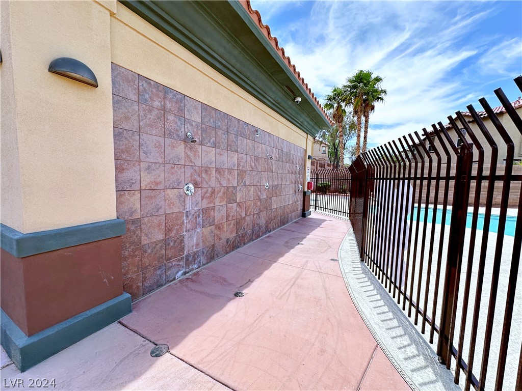 1157 Paradise River Road Henderson, NV 89002 - Photo 59 of 66 3rd community pool showers