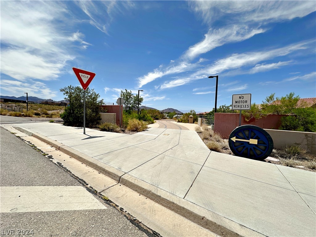 1157 Paradise River Road Henderson, NV 89002 - Photo 62 of 66 Walking trail direct access from within the community