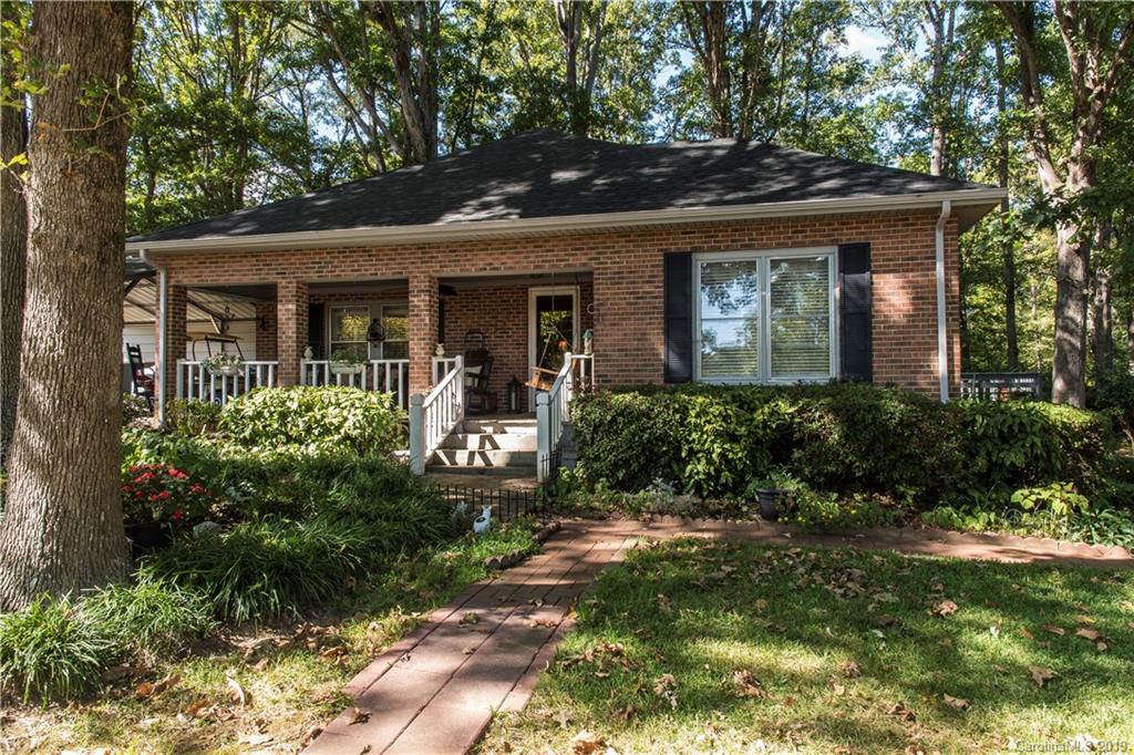 4705 Tabernacle Road Lancaster, SC 29720 - Photo 3 of 34