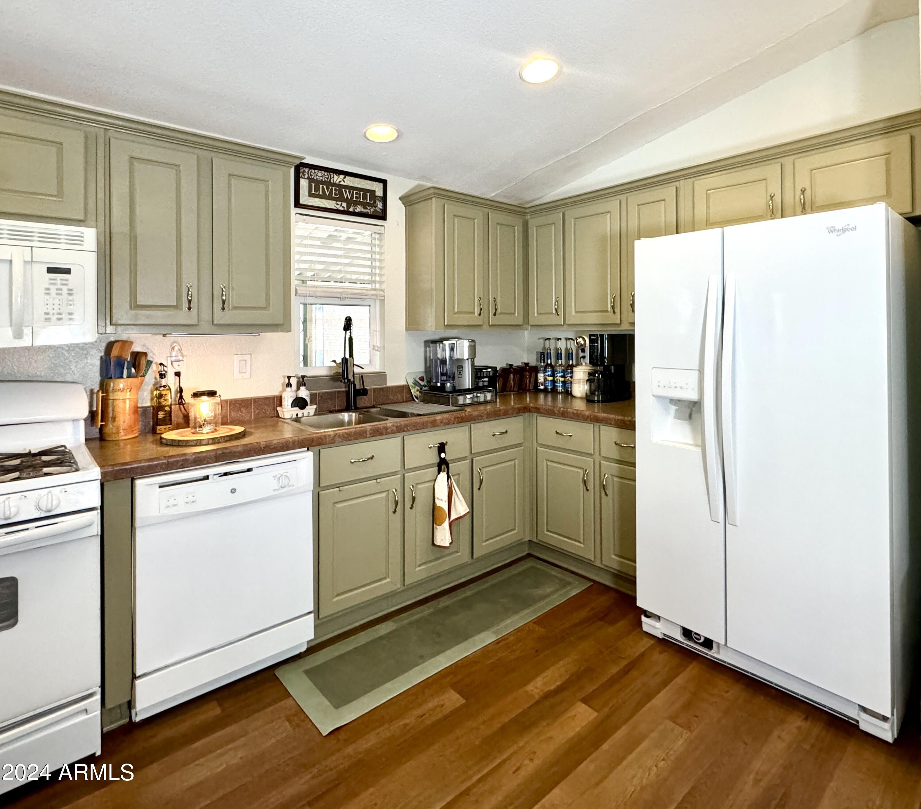 7901 East State Rte 69, Unit 77 Prescott Valley, AZ 86314 - Photo 7 of 24 IMG_8668
