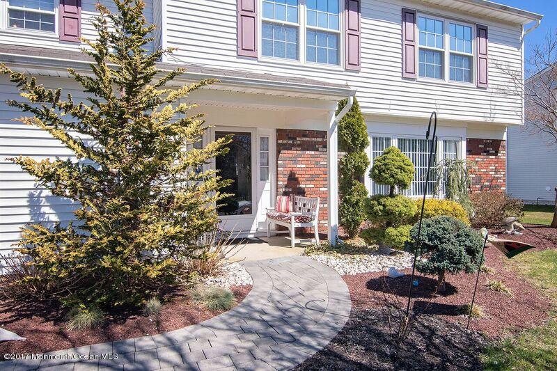 30 Hedgewood Road Howell, NJ 07731 - Photo 2 of 26 31