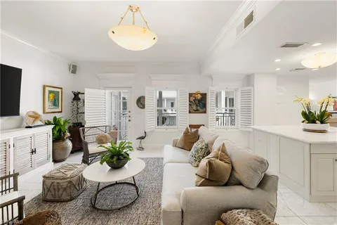 $2,499,000 | 292 14th Avenue South, Unit A, Naples, FL 34102