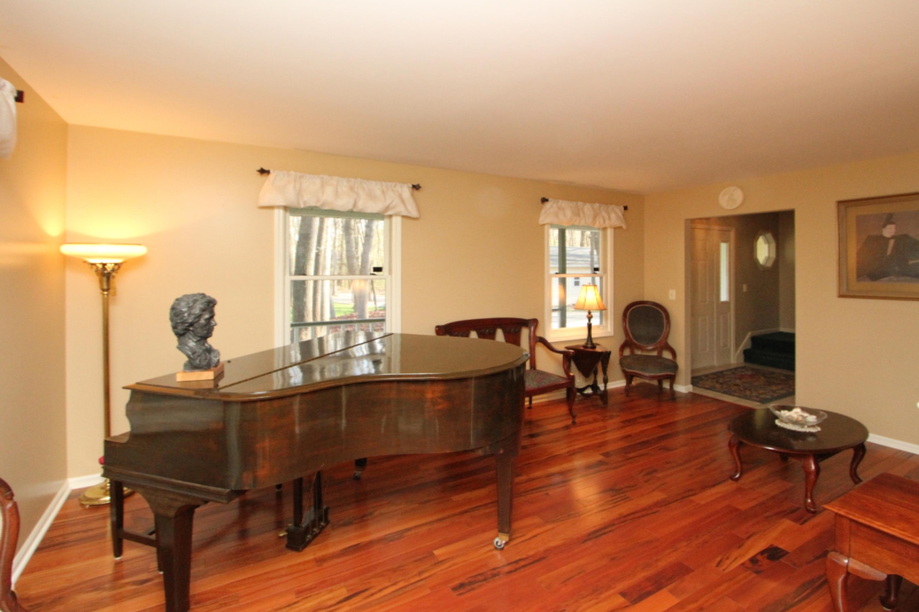 6055 Ravine Ridge Road Kalamazoo, MI 49009 - Photo 5 of 30 IMG_2462